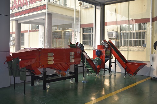 打捆式午夜美女福利视频收獲機